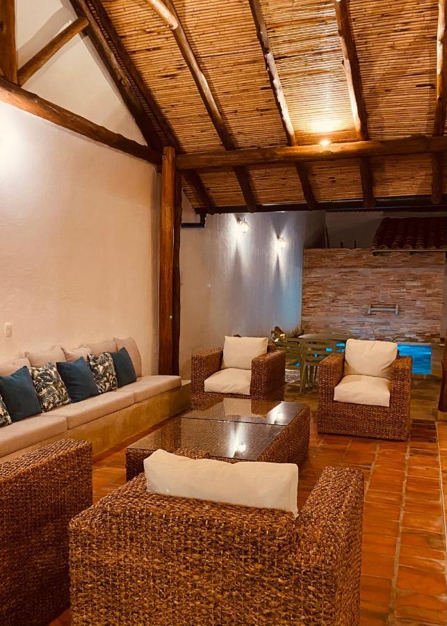 Casa Santo Domingo Guadalupe Santander Hotel Eksteriør billede